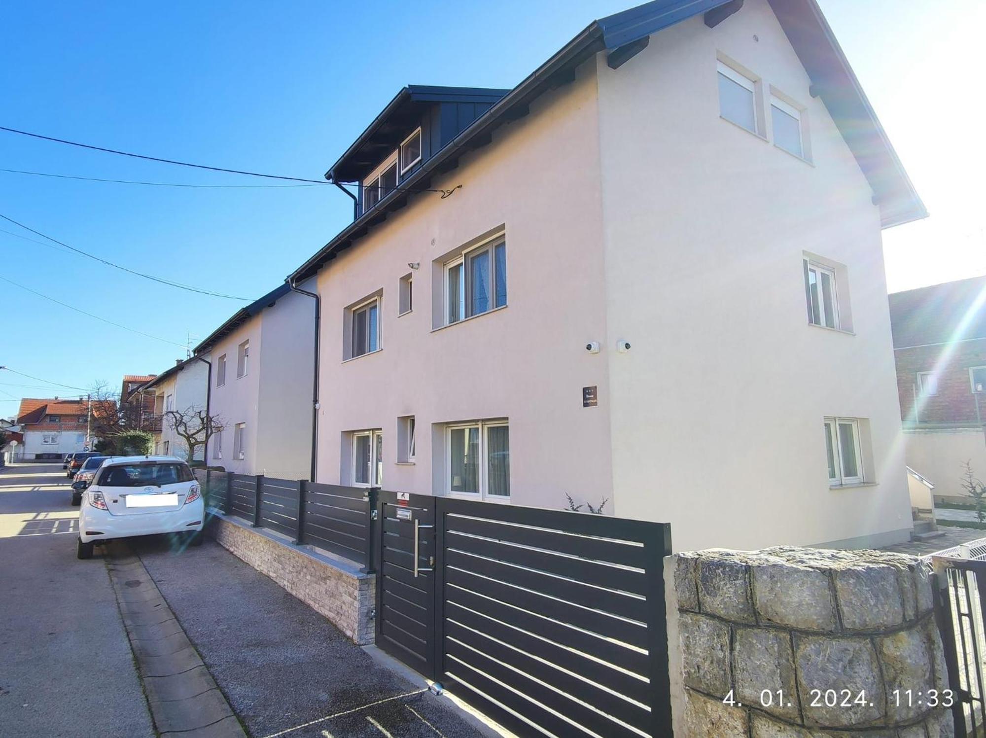 Lumani Apartment Zagreb With Free Parking Exterior photo