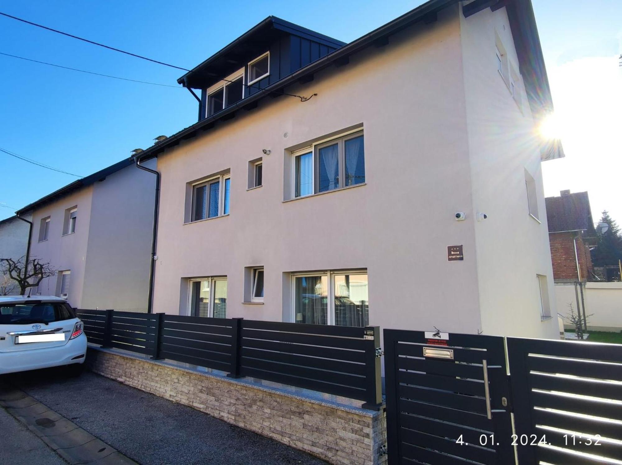 Lumani Apartment Zagreb With Free Parking Exterior photo